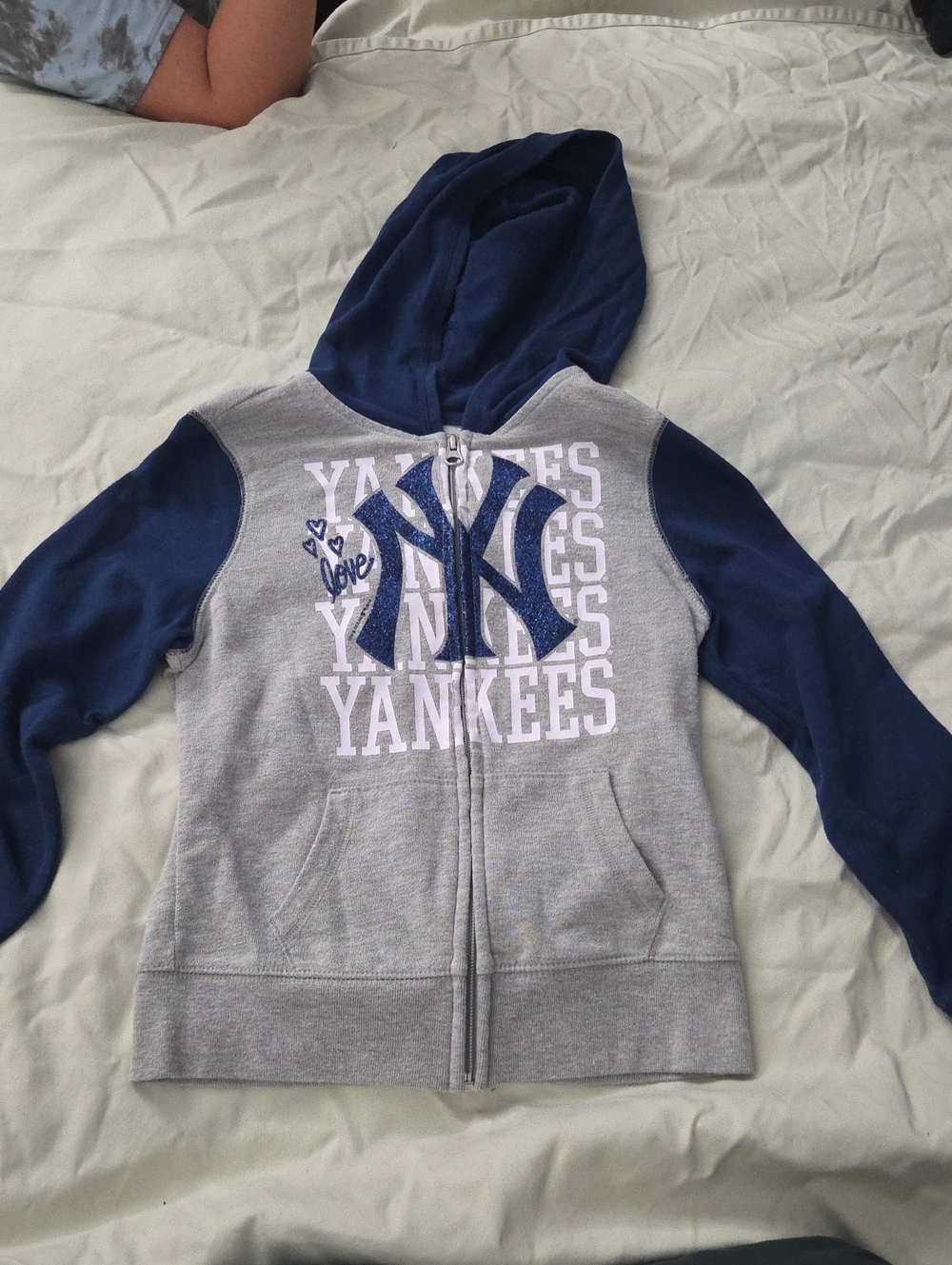 5th & Ocean Girls' NY Yankees Zip-Up Hoodie - Size 7